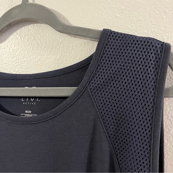 Livi Active - Lane Bryant Blue Long Ruched Tank Top - 18/20 2X - Picture 5 of 8